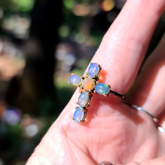 6k Opal sterling rhodium & gold cross ring sz8.5 - Picture 3 of 5